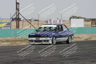 media/Jun-01-2025-CalClub SCCA (Sun) [[eae223c5dd]]/Group 1/Track Event (Front Straight)/
